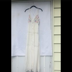 Lulumari NWT Boho Spaghetti XBack StrapMaxi Dress